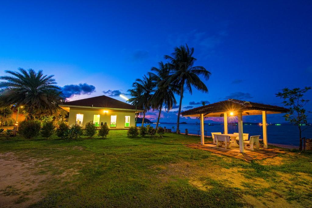Star Light Beach Resort And Restaurant Chumphon Εξωτερικό φωτογραφία