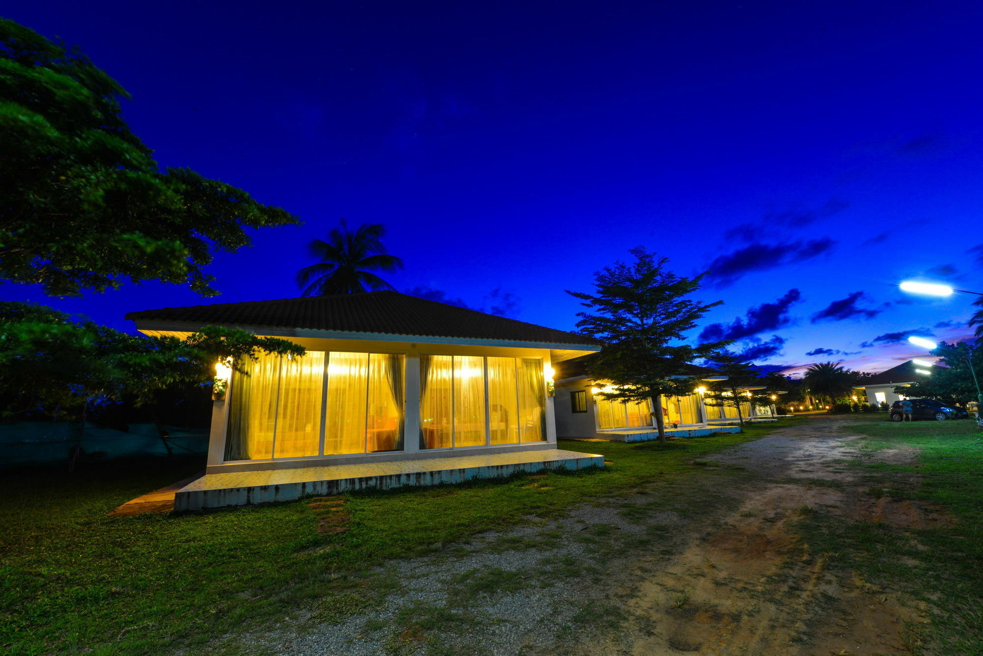 Star Light Beach Resort And Restaurant Chumphon Εξωτερικό φωτογραφία